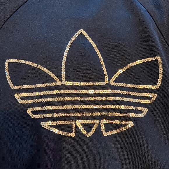Adidas Black & Gold Sequin Sweater (Great Condition) 53% Cotton , 47% Polyester - Picture 8 of 13